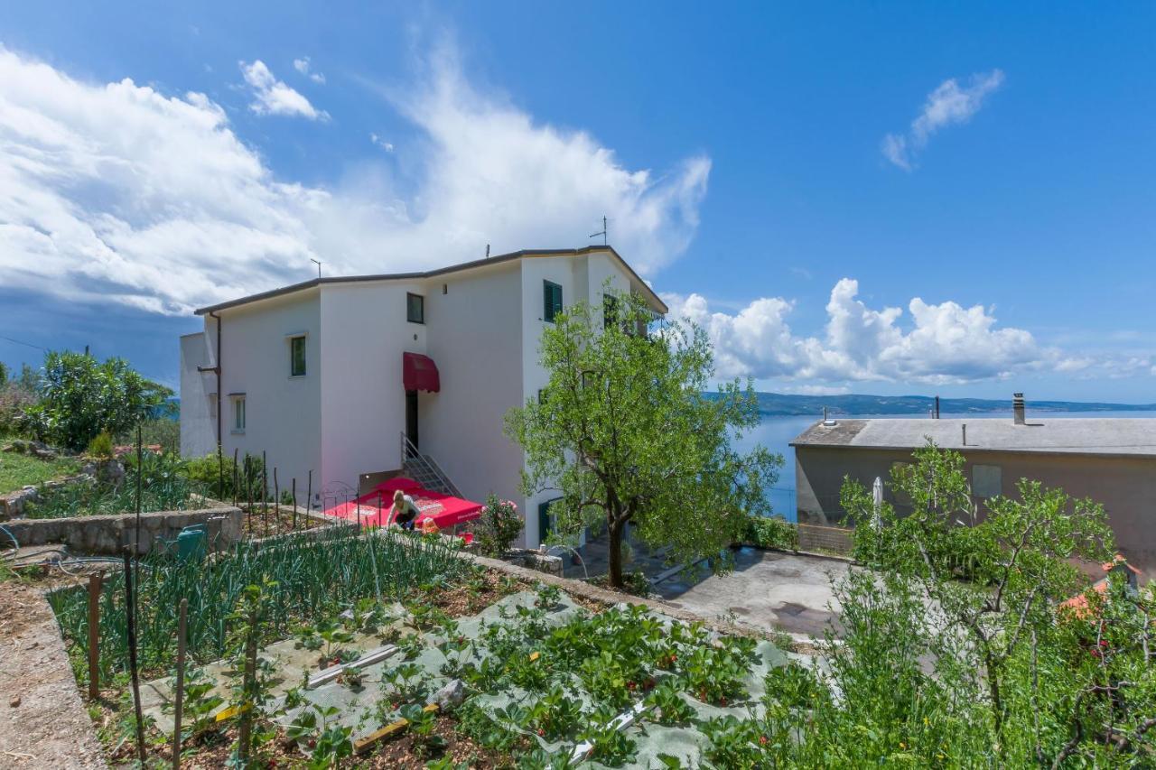 Apartments Jasna Omiš Kültér fotó