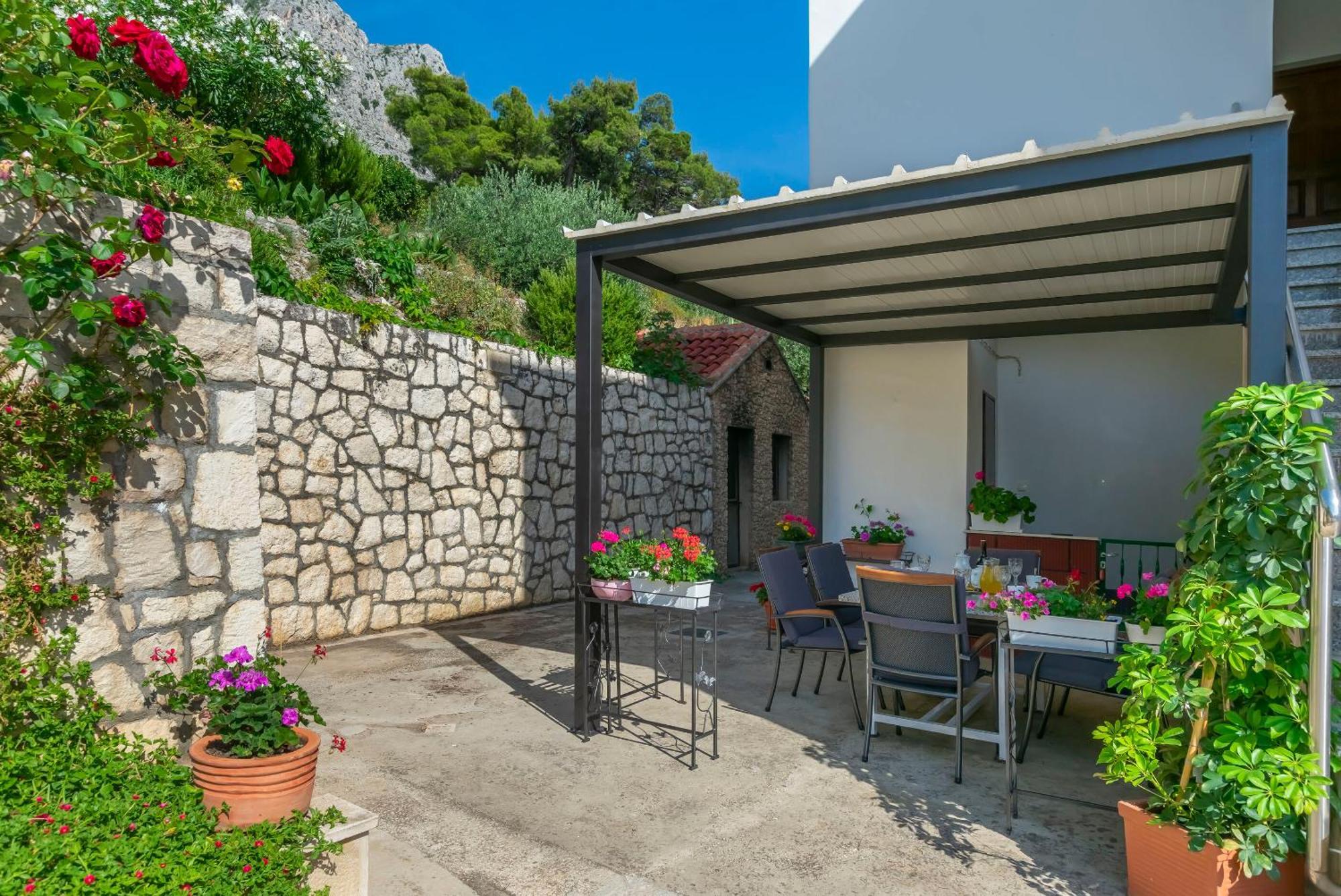 Apartments Jasna Omiš Kültér fotó