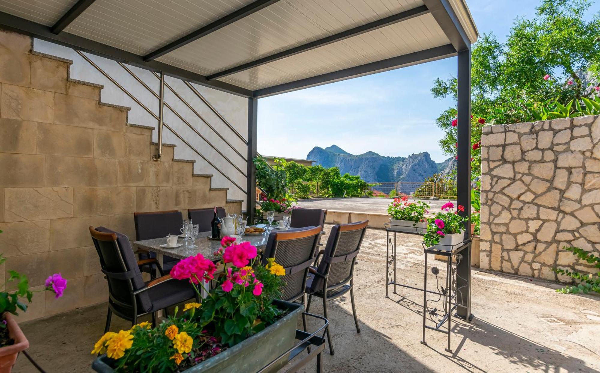 Apartments Jasna Omiš Kültér fotó